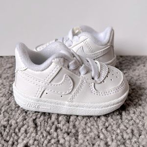 Baby infant Nike sneakers, white color, size 1